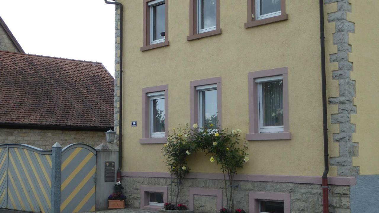 Ferienwohnung Angelika Gries Margetshöchheim Exteriör bild